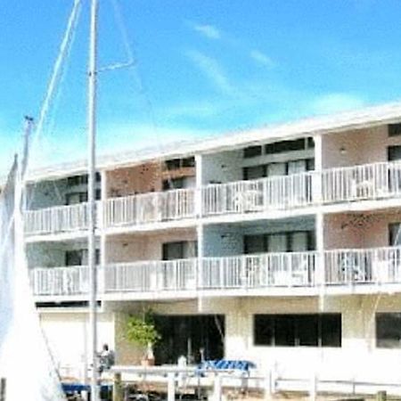Cedar Cove Beach And Yacht Club Cedar Key Exterior foto