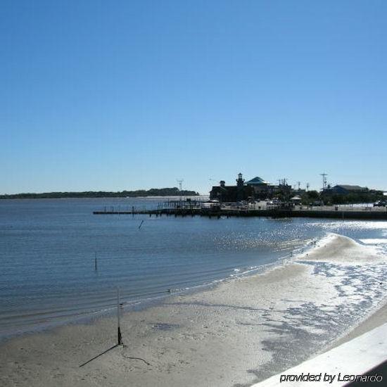 Cedar Cove Beach And Yacht Club Cedar Key Exterior foto